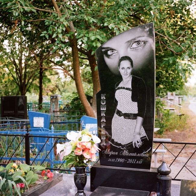 01189 Kad mafijaš umre u Rusiji i spomenik je epski