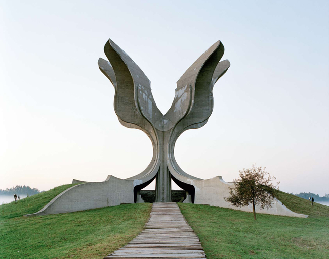 Jasenovac 25 napuštenih jugoslovenskih spomenika 