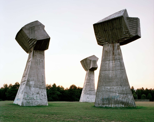 Niš 25 napuštenih jugoslovenskih spomenika 