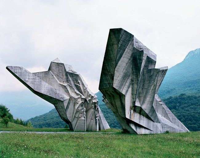 Tjentište 25 napuštenih jugoslovenskih spomenika 