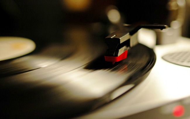gramofonska ploca1 PGP RTS otvorio riznicu sa preko 150 hiljada pesama na Jutjubu 