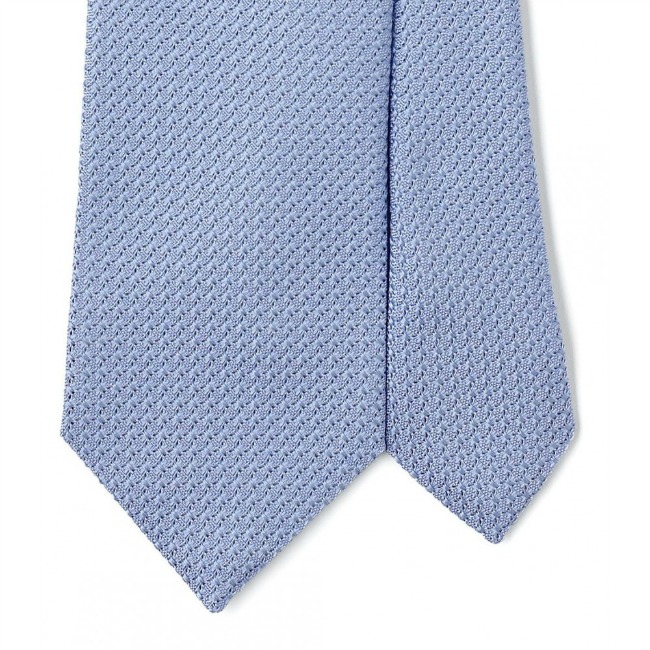 kravata1 Imitirajte stil Stiva Mek Kvina 