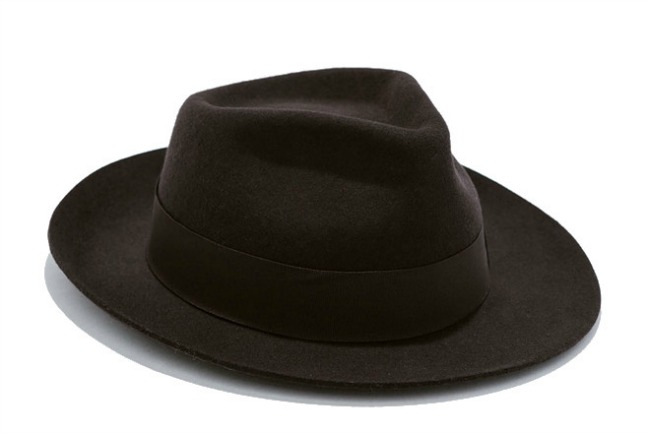 šešir Deset odevnih komada koje morate imati ove zime