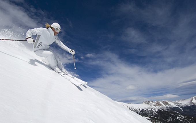 ski12 Pet vrhunskih vežbi kako bi ove zime planina bila samo vaša!