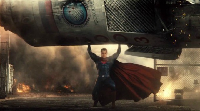 supermen film Trejler: Borba između Betmena i Supermena će biti žestoka