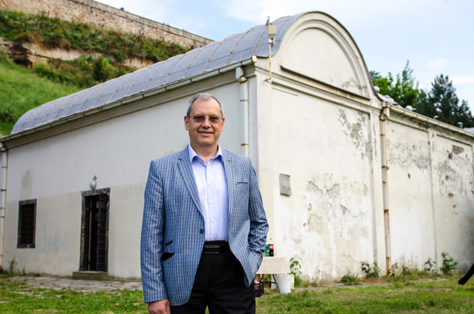 DSC3144 Dumitru Prunariu u Beogradu 11.6.2015 Discovery obeležava internacionalni dan asteroida u Beogradu 