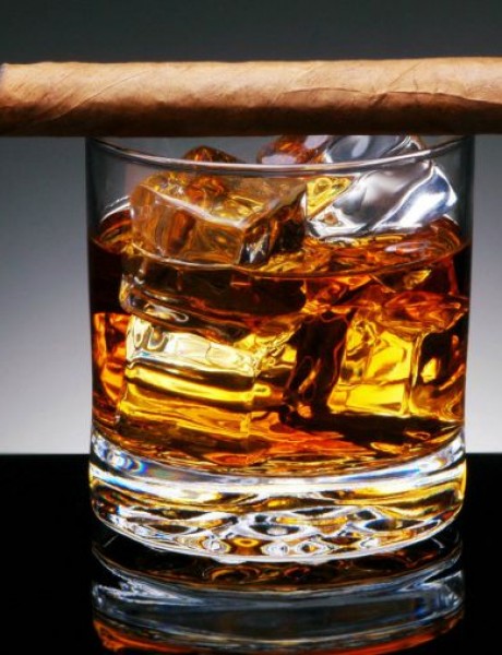 Kako se pravilno pije viski