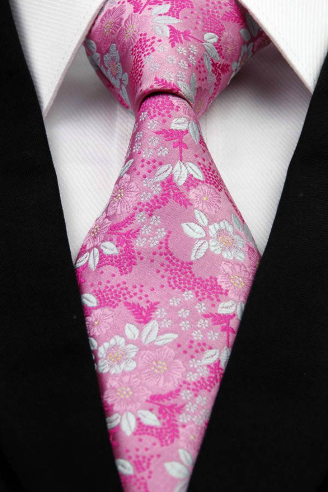 kravata cvetnog dezena1 Šta izbor kravate ili leptir mašne govori o tebi