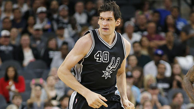 Boban Marjanovic San Antonio Spars Twitter Vesti iz sveta sporta: Kupovina De Brujnea pun pogodak