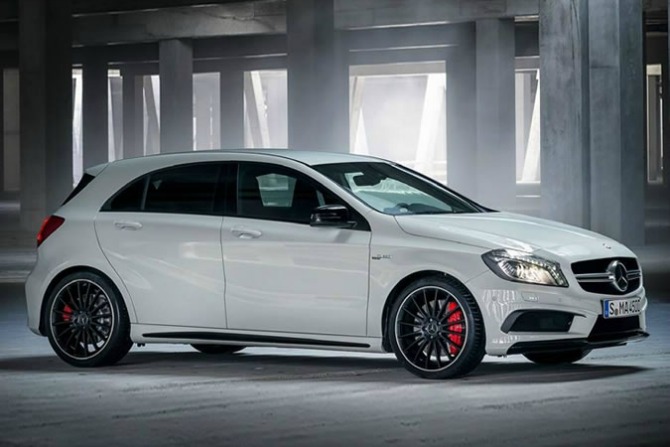 Mercedes A45 AMG Automobili za prave muškarce sa stilom