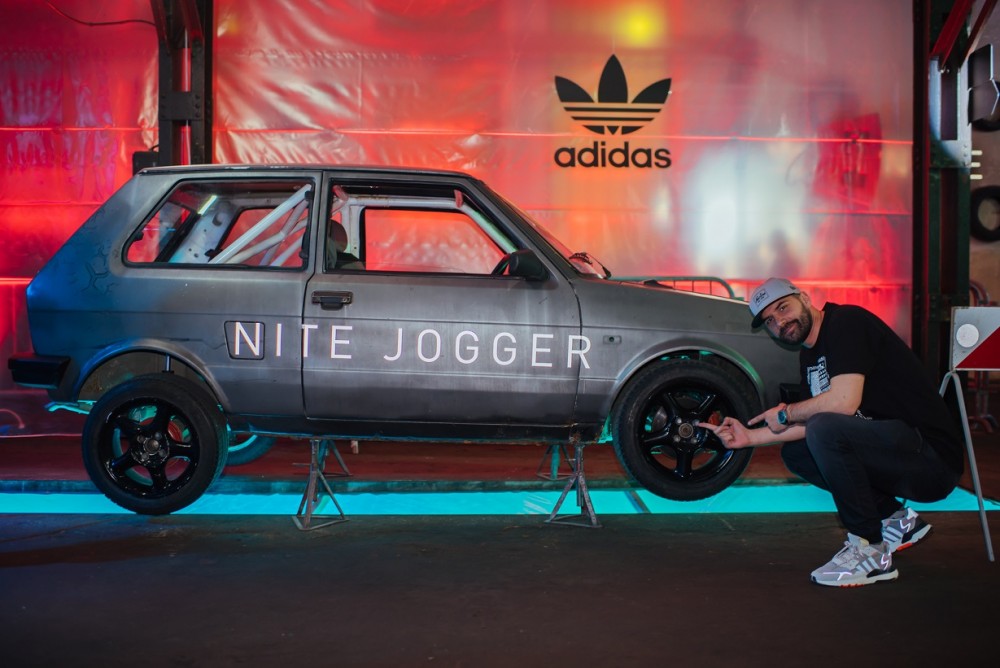 Struka e1556091731907 adidas Nite Jogger: Spektakularna žurka u čast svih mladih umetnika koji stvaraju noću