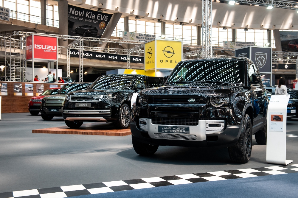 Luksuzna Jaguar Land Rover klasa je kreirana da jednostavno moze sve 2 Nova luksuzna Jaguar Land Rover klasa je kreirana da jednostavno može sve!