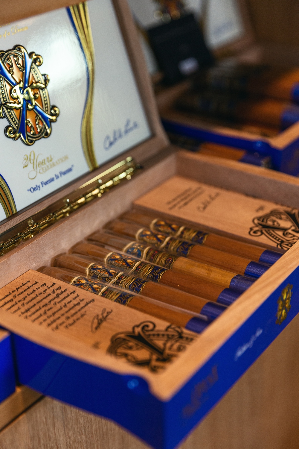 Pura Vida cigare Upoznajte se sa konceptom Pura Vida cigar loungea na Senjaku i upustite se u uživanje u premium cigarama