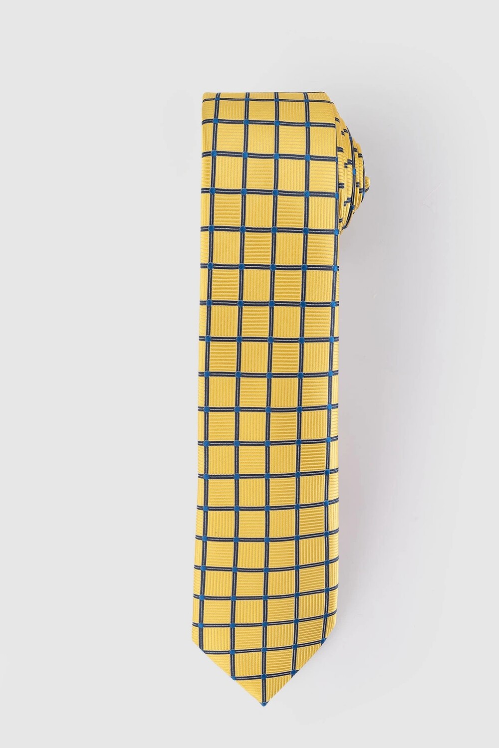 kravata 2 Kravate za savršen stil: WMAN stilisti izdvajaju modele sa domaćeg tržišta