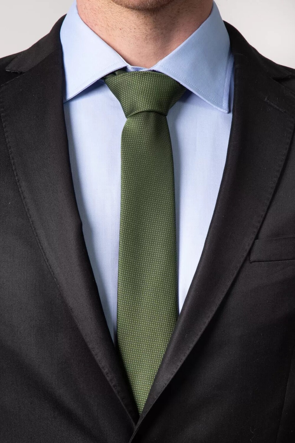 kravata 4 Kravate za savršen stil: WMAN stilisti izdvajaju modele sa domaćeg tržišta