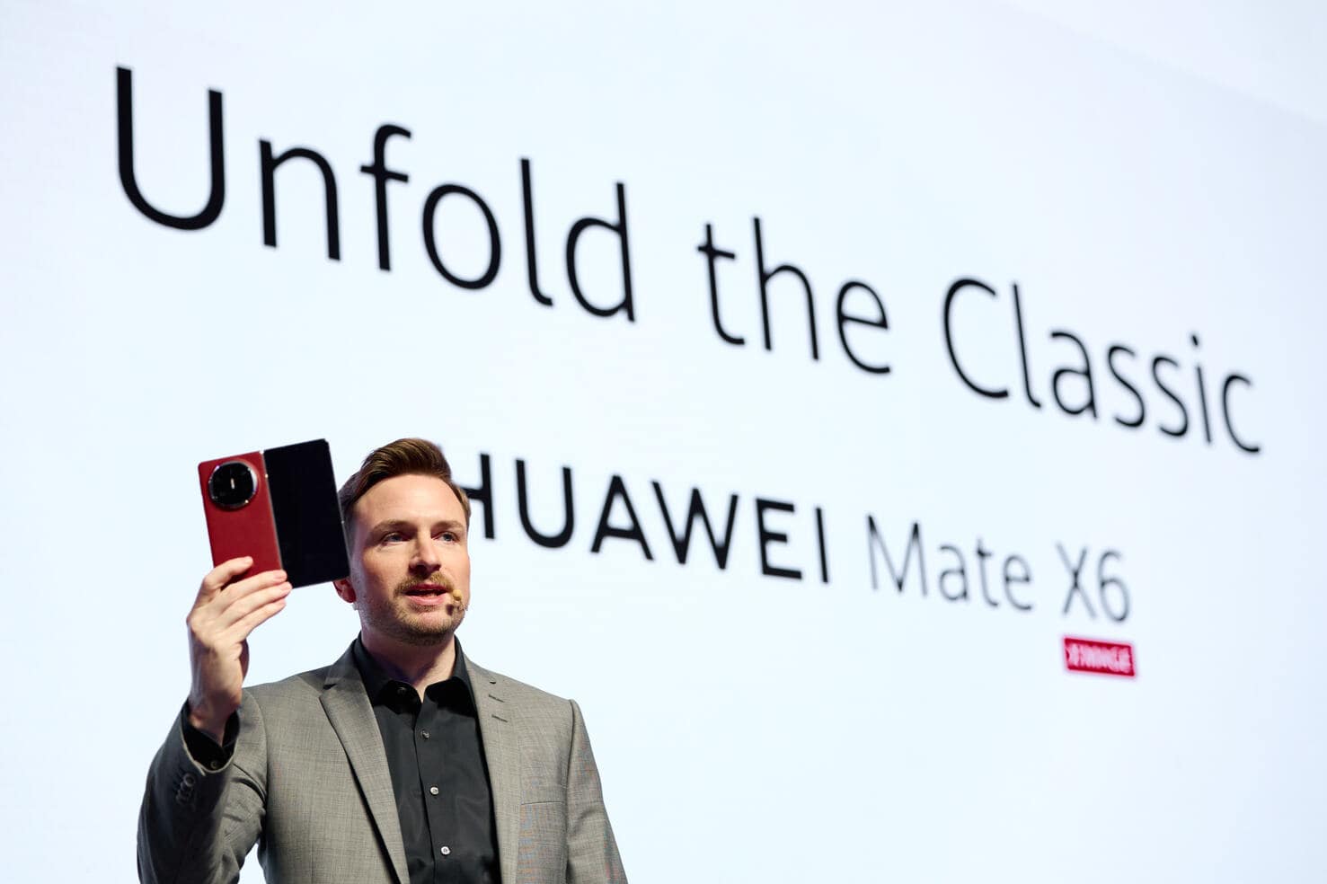 mate Unfold the Classic: Huawei predstavio novu eru inovacija na događaju u Dubaiju