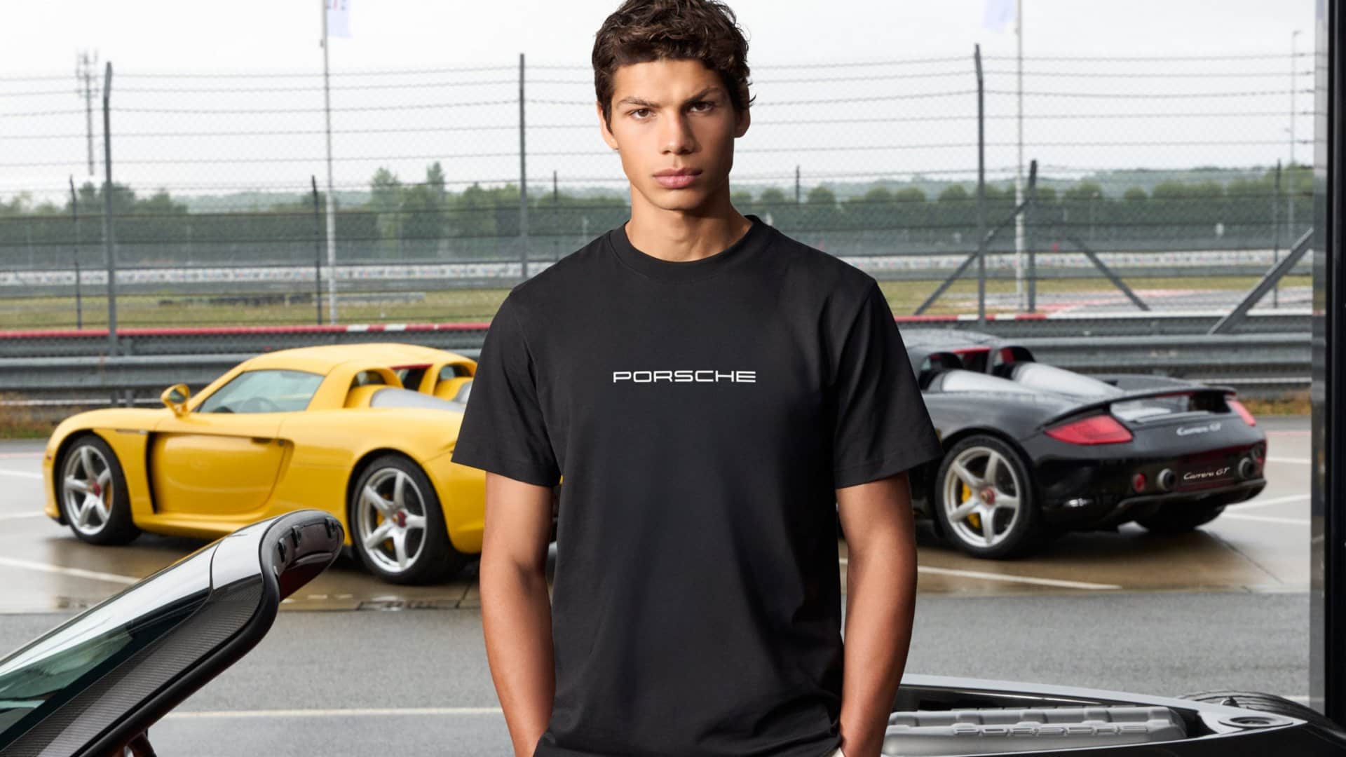 Arthur Kar i Porsche lansiraju kolekciju inspirisanu V10 legendom 325431 1920x1080 min Arthur Kar i Porsche lansiraju kolekciju inspirisanu V10 legendom