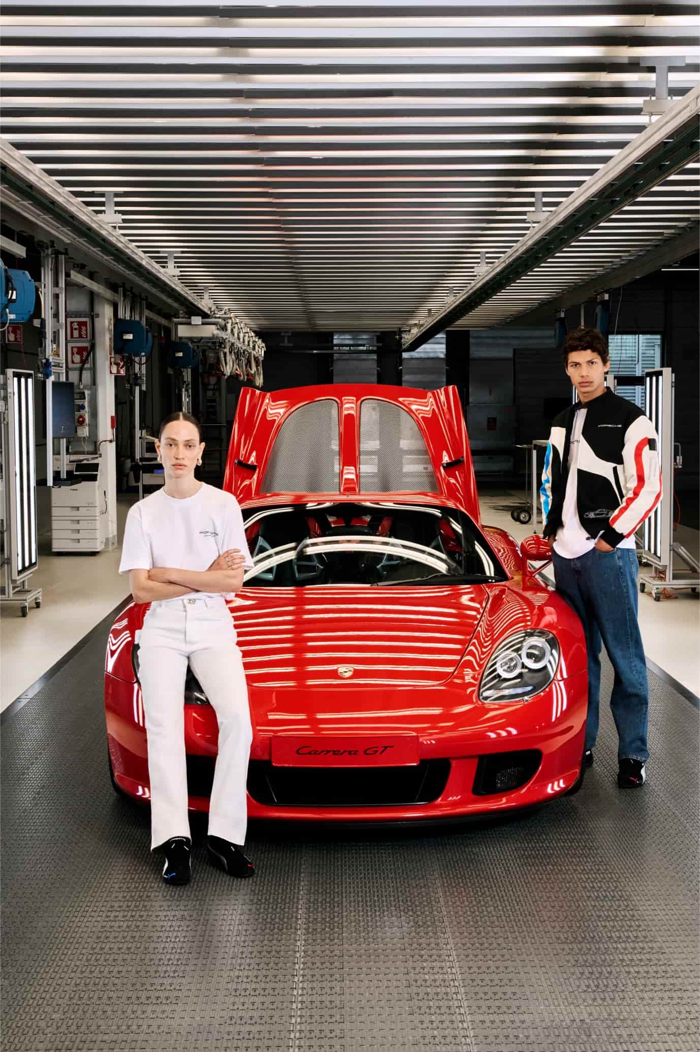 highxtar Porsche Carrera GT 25 Arthur Kar 2 min Arthur Kar i Porsche lansiraju kolekciju inspirisanu V10 legendom