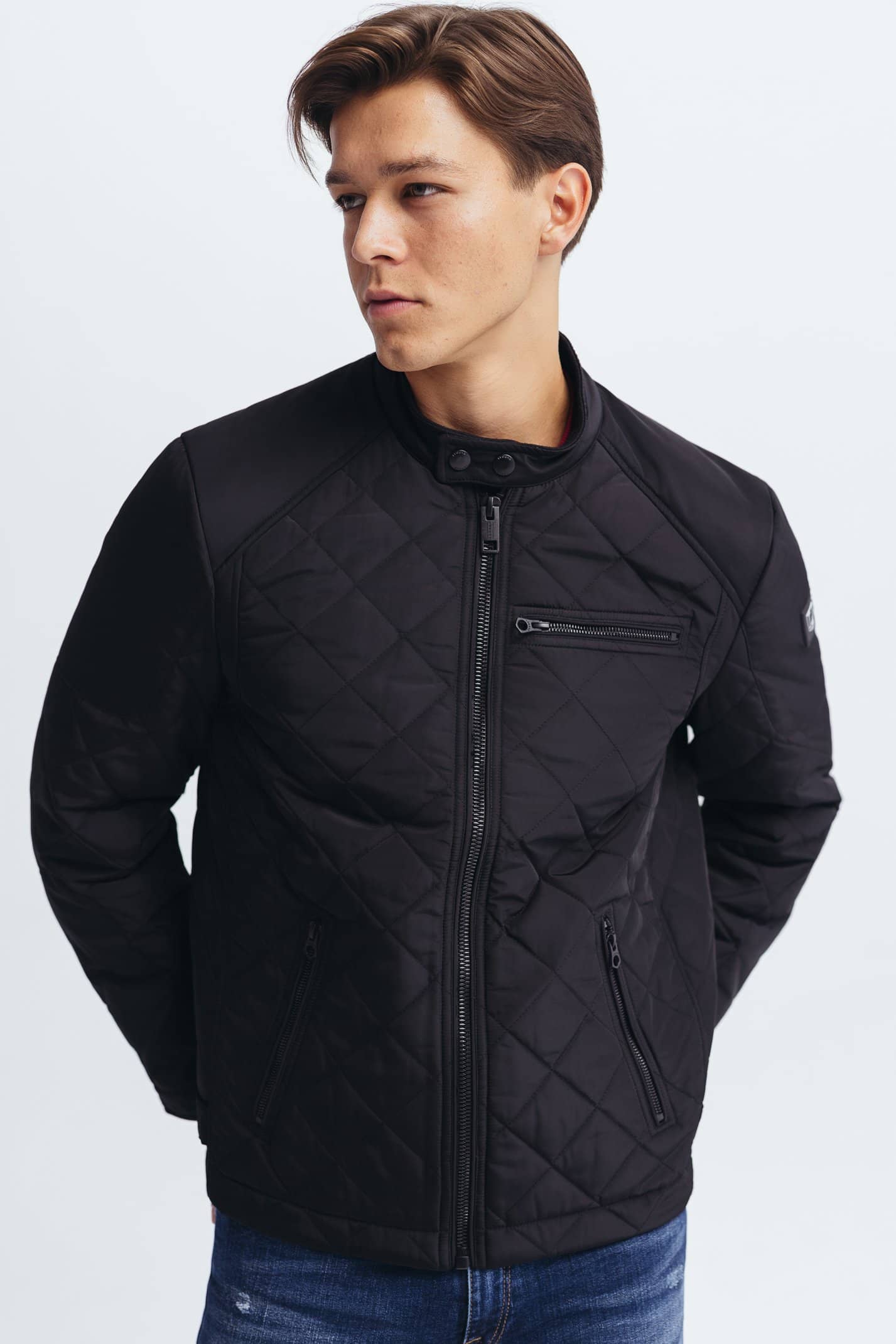 3752 8838 0600 min WMAN vodič: Outdoor jakne koje ne biraju između estetike i performansi