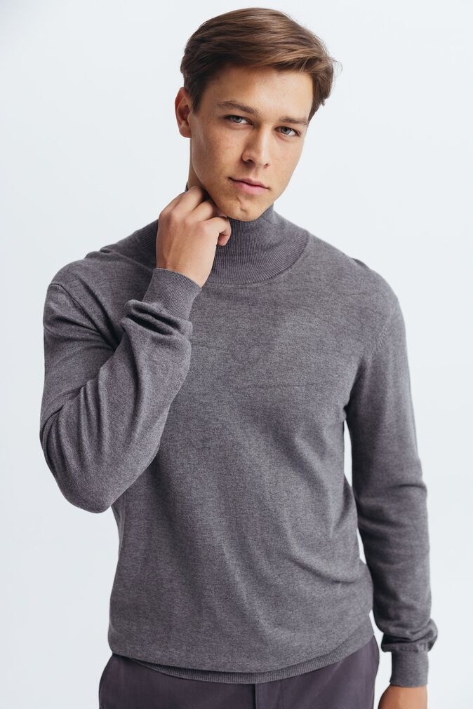 9281 7722 7700 2 optimized 200 Izdvajamo high street komade za muškarce koji ne prate trendove