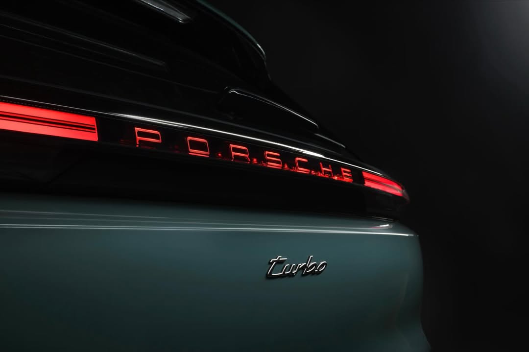 SnapInsta.to 583772143 17990274722857969 5795682538537239716 n Porsche 2026 Cayenne Electric debitovaće kao najmoćniji ikada