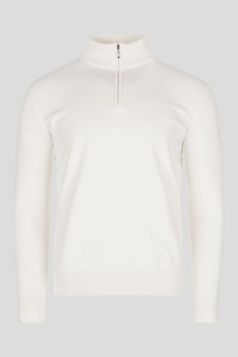 130E02001 Kako je polu zip džemper zbog TikToka postao Gen Z modni standard