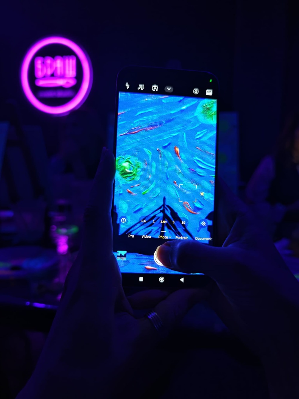 Xiaomi 17T serija 2 Xiaomi 17T serija predstavljena u Beogradu kroz kreativno iskustvo koje spaja tehnologiju i umetnost