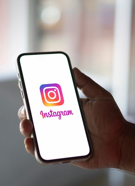 Instagram menja pravila: AI uskoro čita tvoje poruke?