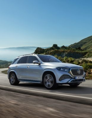 Novi Mercedes‑Benz GLE: Moderna inteligencija susreće impresivne performanse