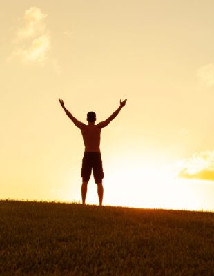 Kako imati više energije? Sedam navika od kojih vam se neće spavati na poslu