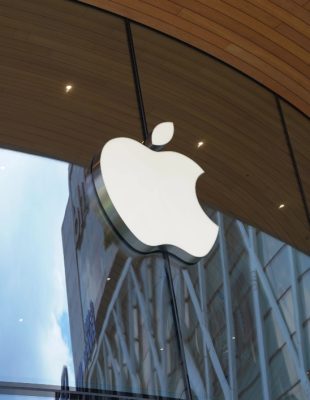 Tim Cook napušta mesto CEO-a kompanije Apple i otvara novu eru kompanije