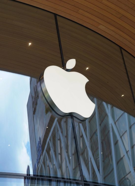 Tim Cook napušta mesto CEO-a kompanije Apple i otvara novu eru kompanije