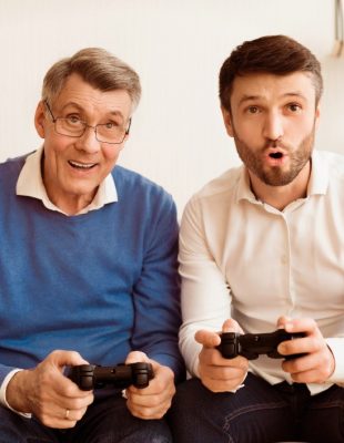 „Stay-at-home son syndrome“: Zašto sve više mladih muškaraca ostaje u roditeljskom domu?