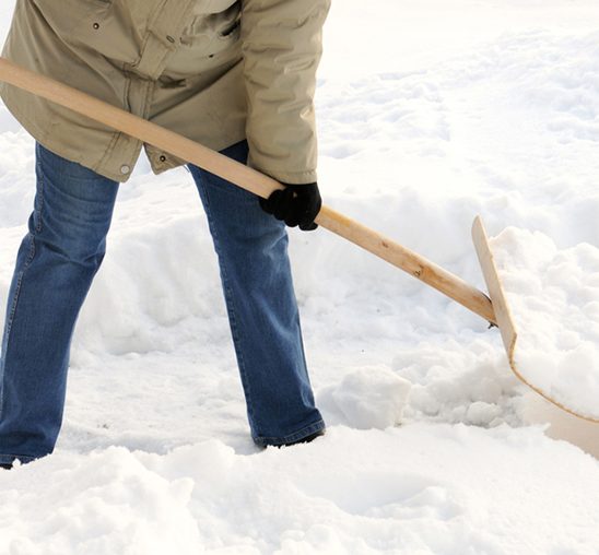 Zimske čarolije za PRAVE muškarce – lopata, bato!