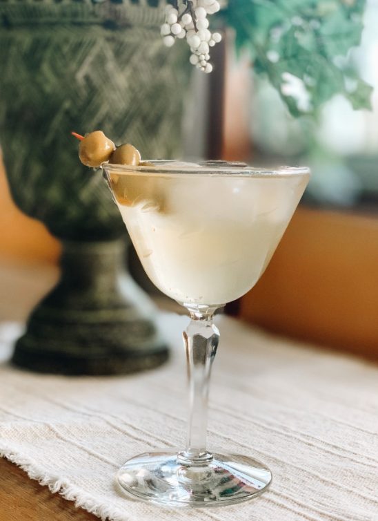 Kako da napraviš čuveni koktel Martini Dry