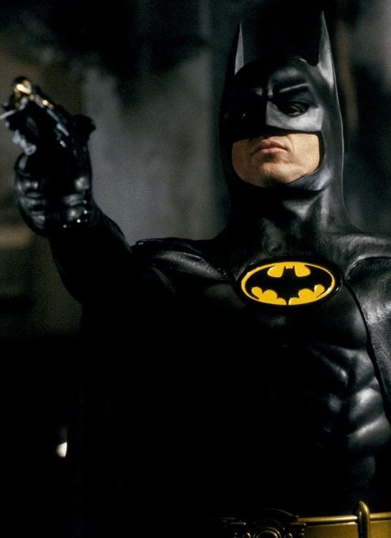 Michael Keaton se vraća kao Batman, a mi se prisećamo njegovih 5 uloga koje govore da je to pravi potez