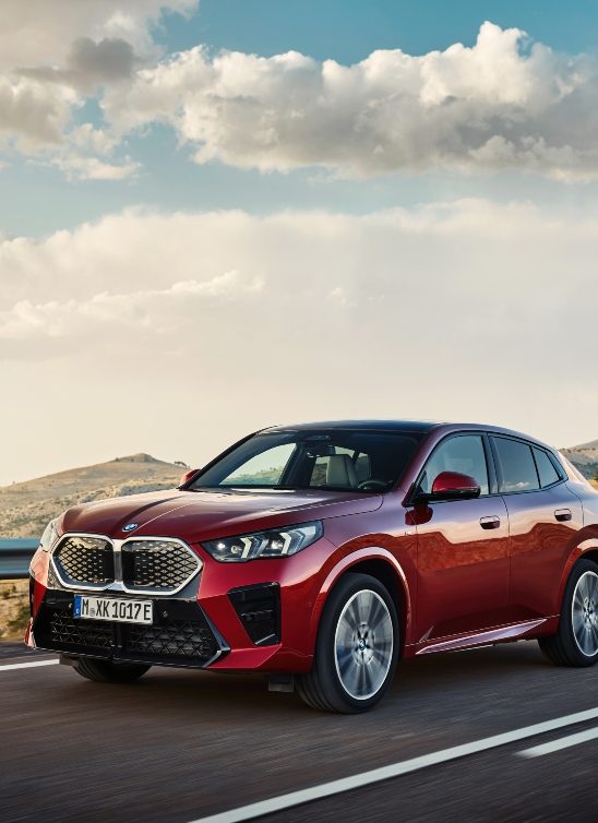 Atraktivni sportski dizajn uz inovativne digitalne opcije – upoznajte BMW X2 i BMW iX2