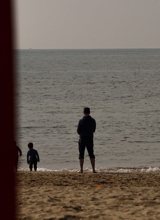 Postporođajna depresija kod očeva: Skrivena borba o kojoj se retko govori