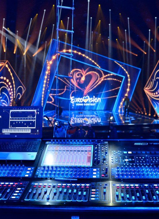 Da li Lavina treba da čuva mesto Evrovizijskom trofeju „kraj sebe”?